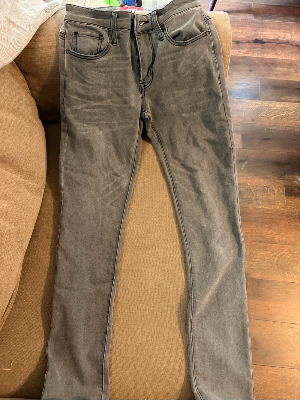 Guess Men’s Skinny Jeans Gray